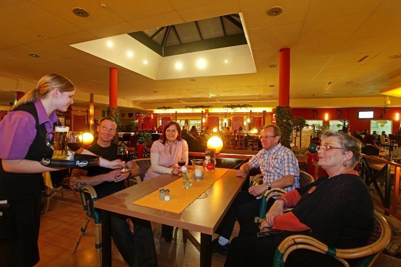 Sporthotel Neuruppin - Apartmenthaus Mit Ferienwohnungen Exterior foto
