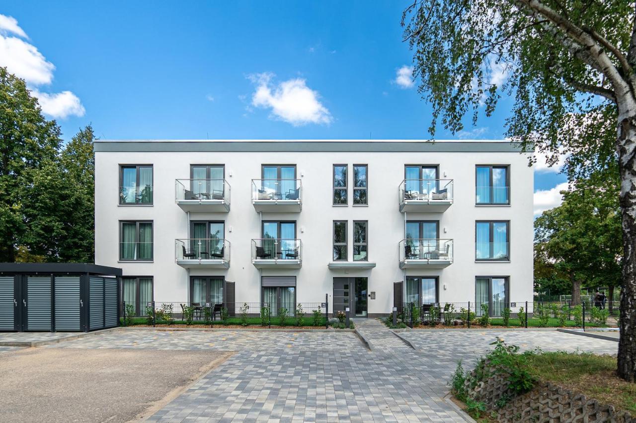 Sporthotel Neuruppin - Apartmenthaus Mit Ferienwohnungen Exterior foto